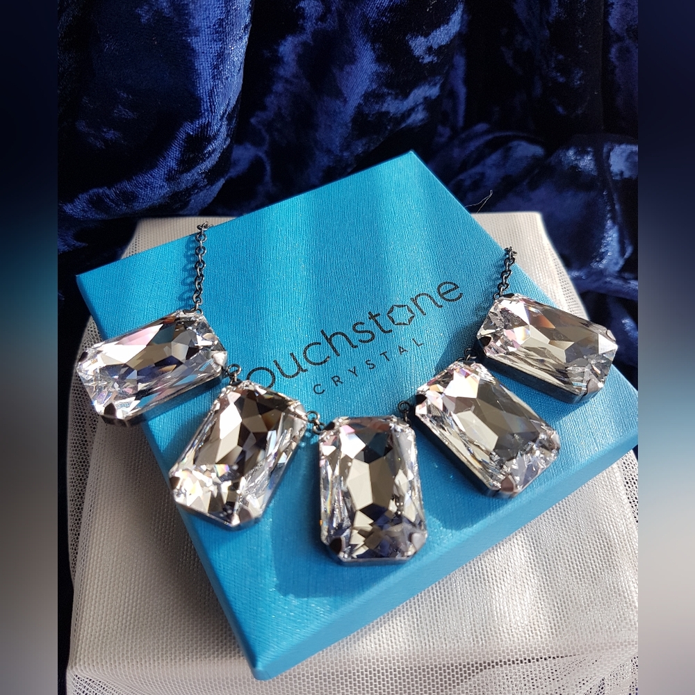 AUTHENTIC Swarovski Touchstone Contemporary Statement Necklace - Picture 13 of 16